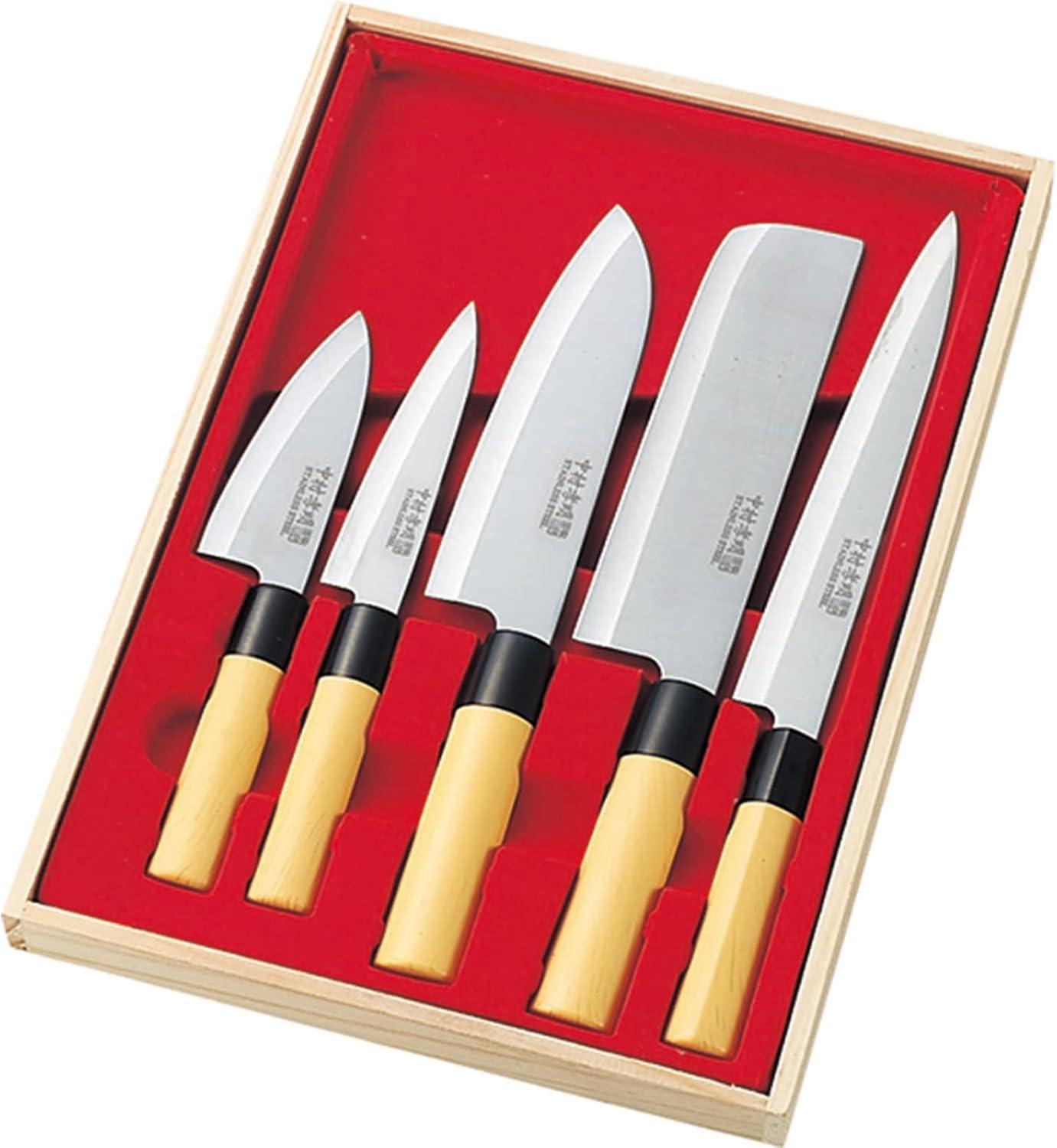 Sharp Showdown: Kakuse Koumei Knives vs. Kitchen Needs