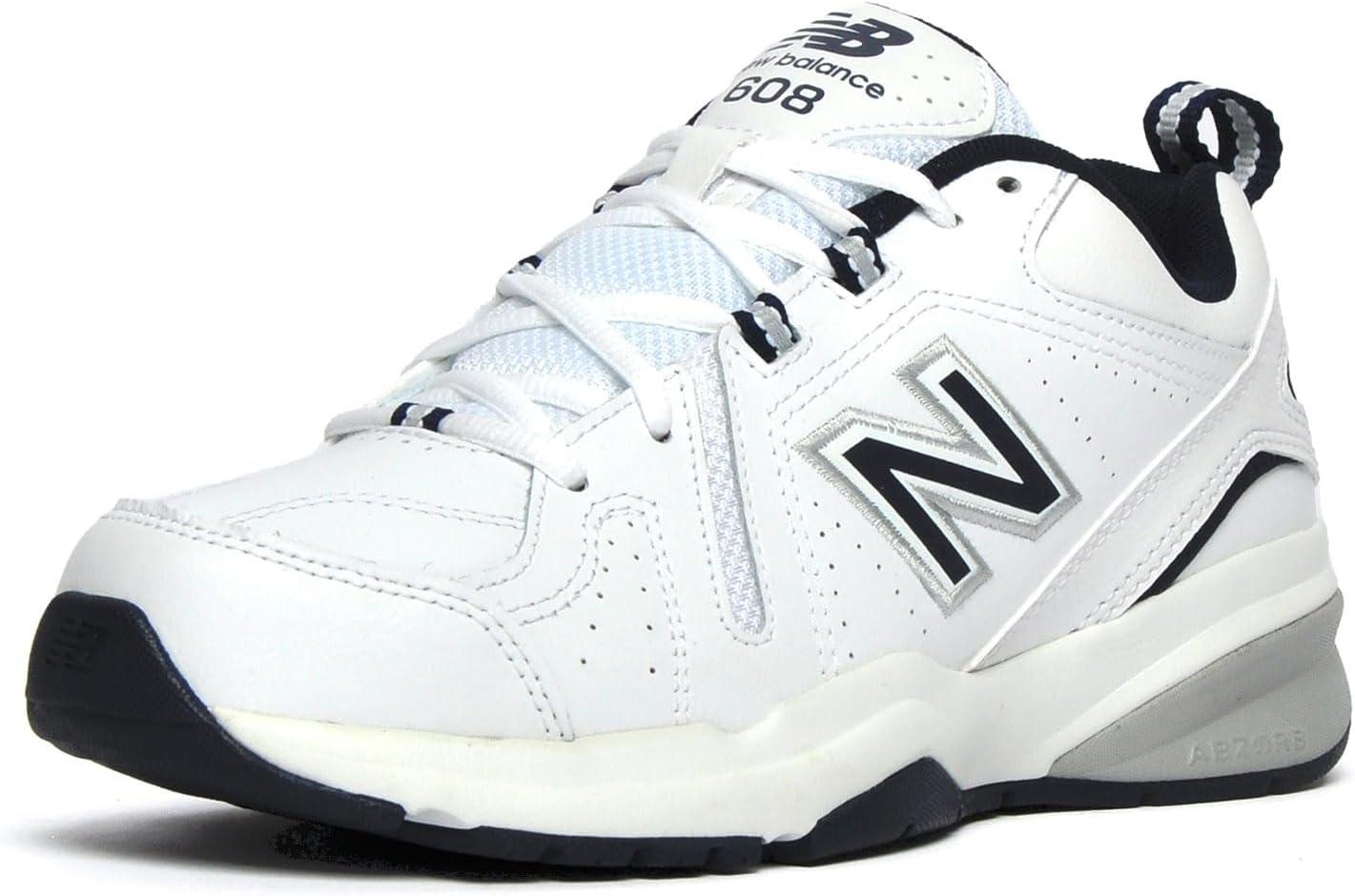 Three Sneaker Showdowns: Tested Comfort, Use Case, & Price分别在40-60字符内展示