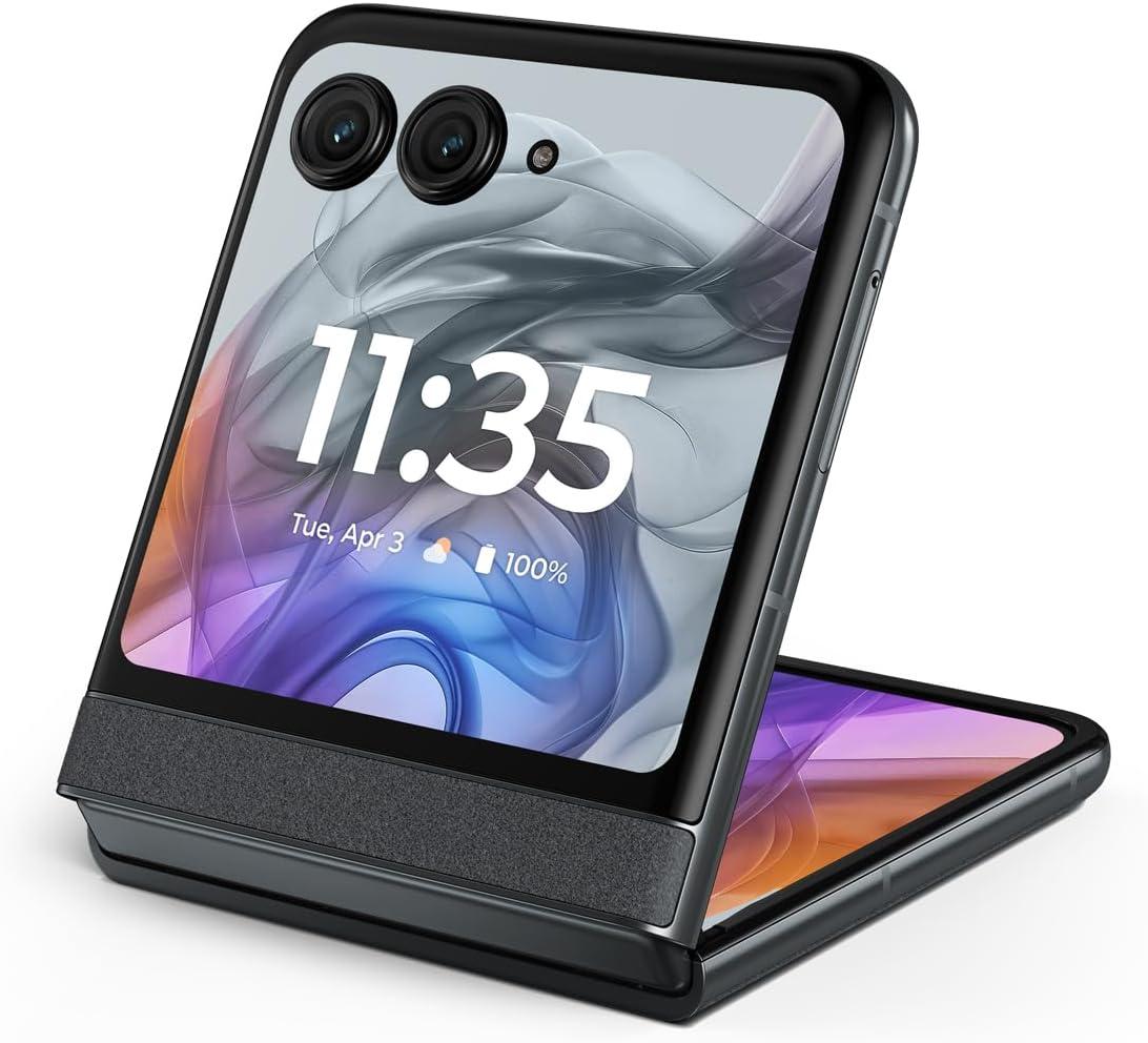 Motorola Razr Showdown: Foldable Fun vs. Everyday Use