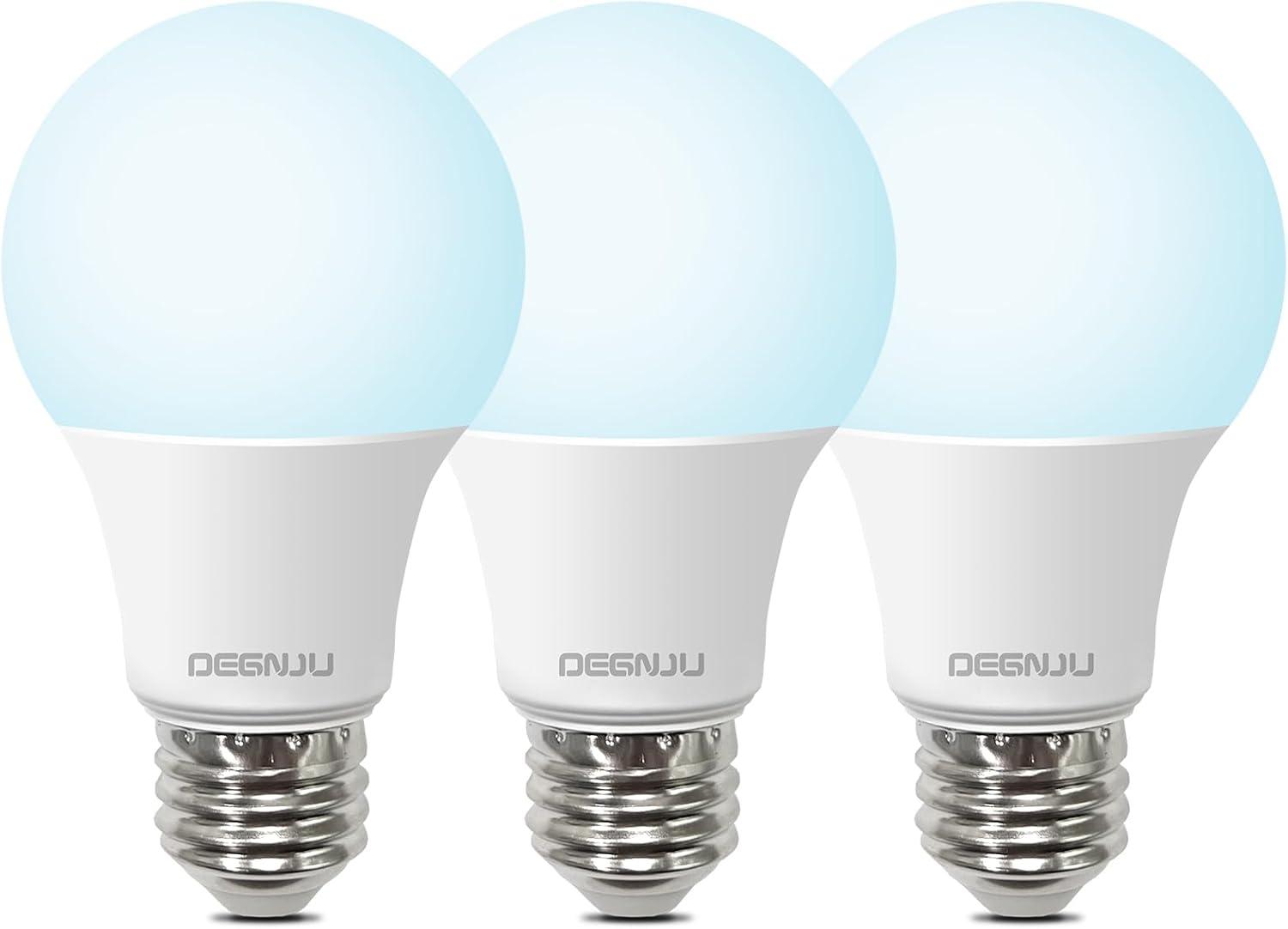 Surprising Glow Showdown: A19 vs. 8.5W Bulbs—800 Lumens, 5000K Choice... Find Your Perfect Fit!